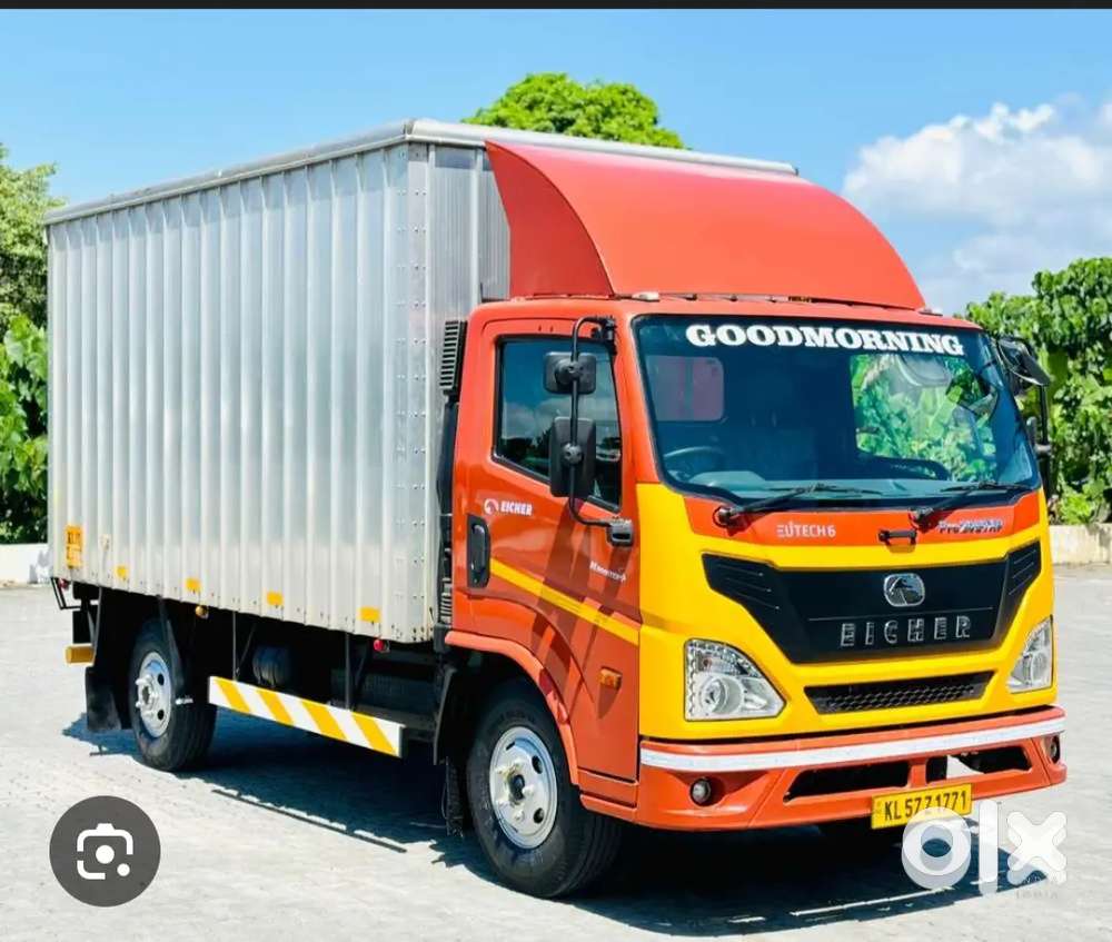 Four wheel van driver