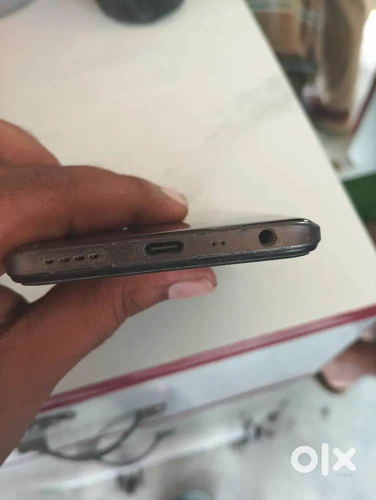 Realme 8 I 4G 464 mein 2 years