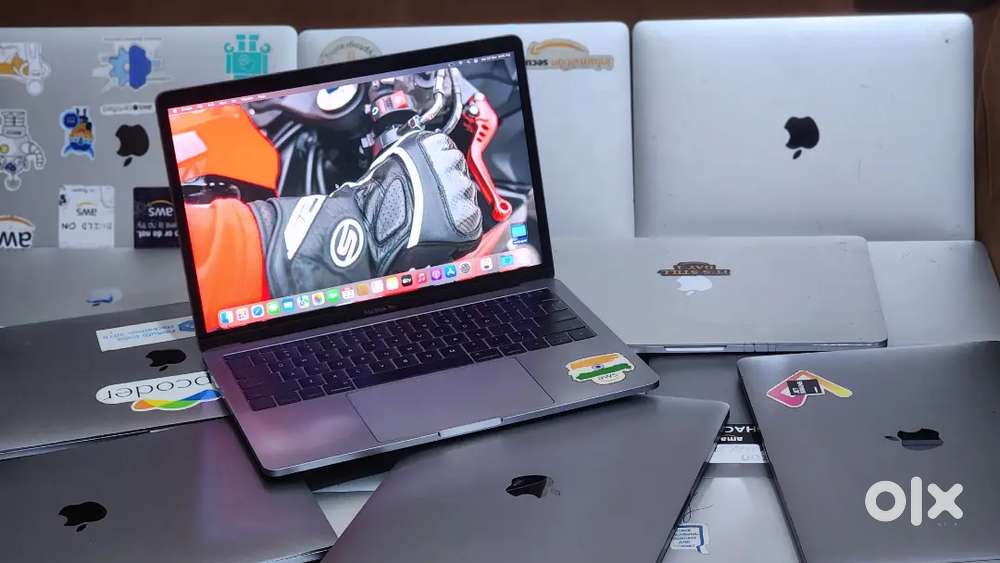 Apple Macbook Pro i5 8gb Ram 256gb Apple SSD 13inch Retina Display