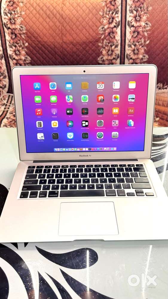 8gb Ram Macbook Air 2015 Apple laptop apple macbook Apple mac book