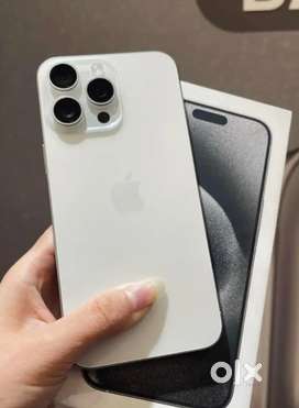 Apple iphone 15pro 256gb Refurbished Mobile battery health98%AVAILABLE