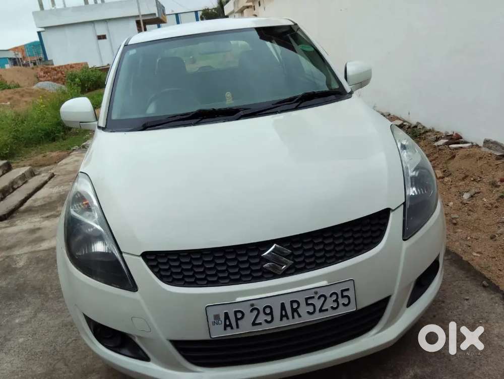 Maruti Suzuki Swift 2011 car type .2