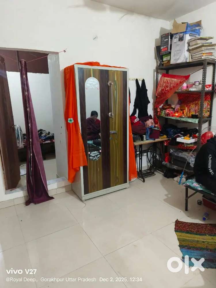 Girl Roommate Chahiye Taramandal