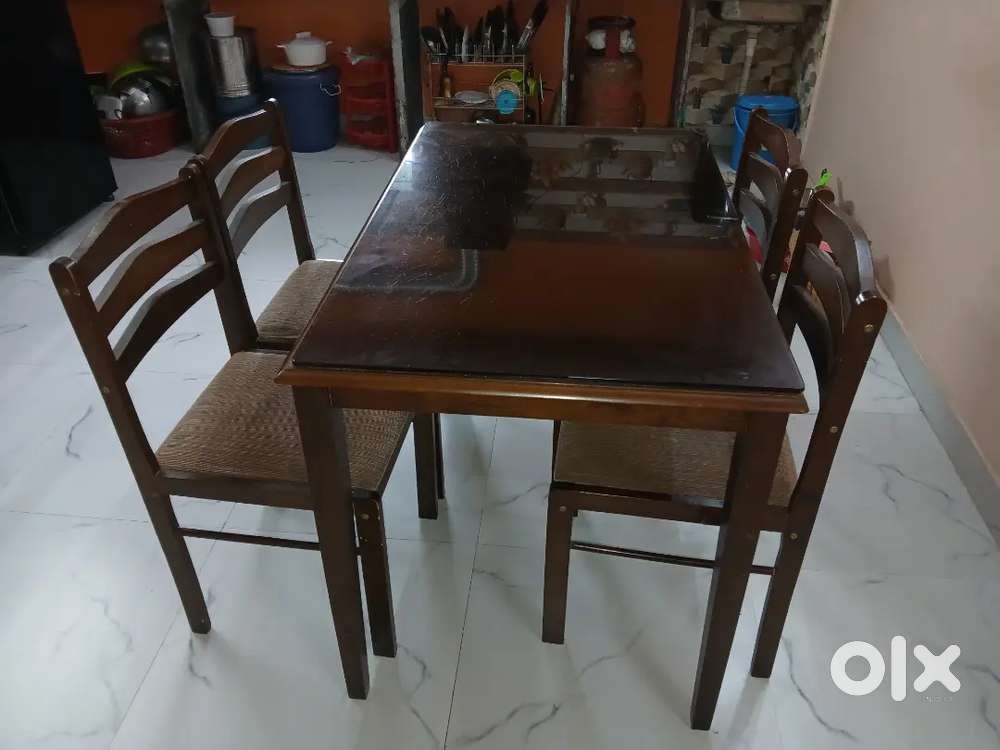 Dining Table with chair