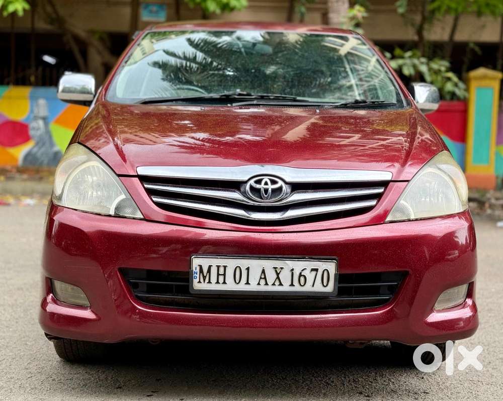 Toyota Innova 2.5 V 7 STR, 2011, Diesel