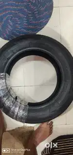 ceat tyre 165/70 14R