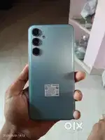 M35 5g 8gb ram 256g storage