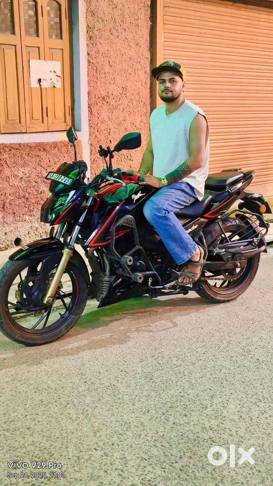 Tvs 200  4v B6 new condition