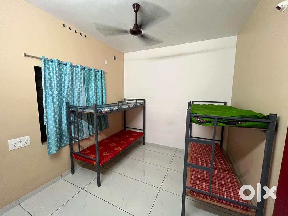 Self cooking Ladies PG