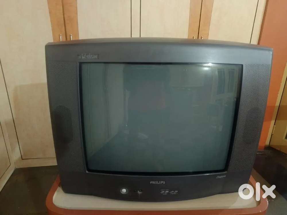 Philips Fully working TV with best sound and Clarity