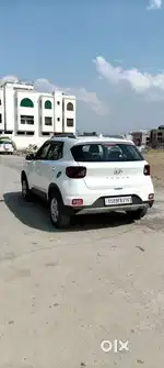 Hyundai Venue 2021 Petrol Good Condition
