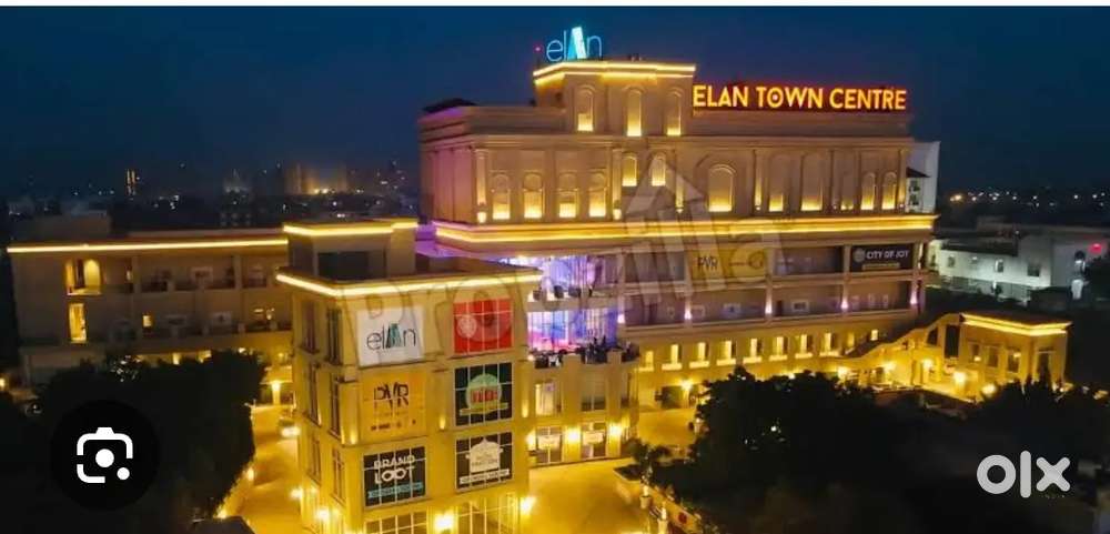 Elan town centre food court