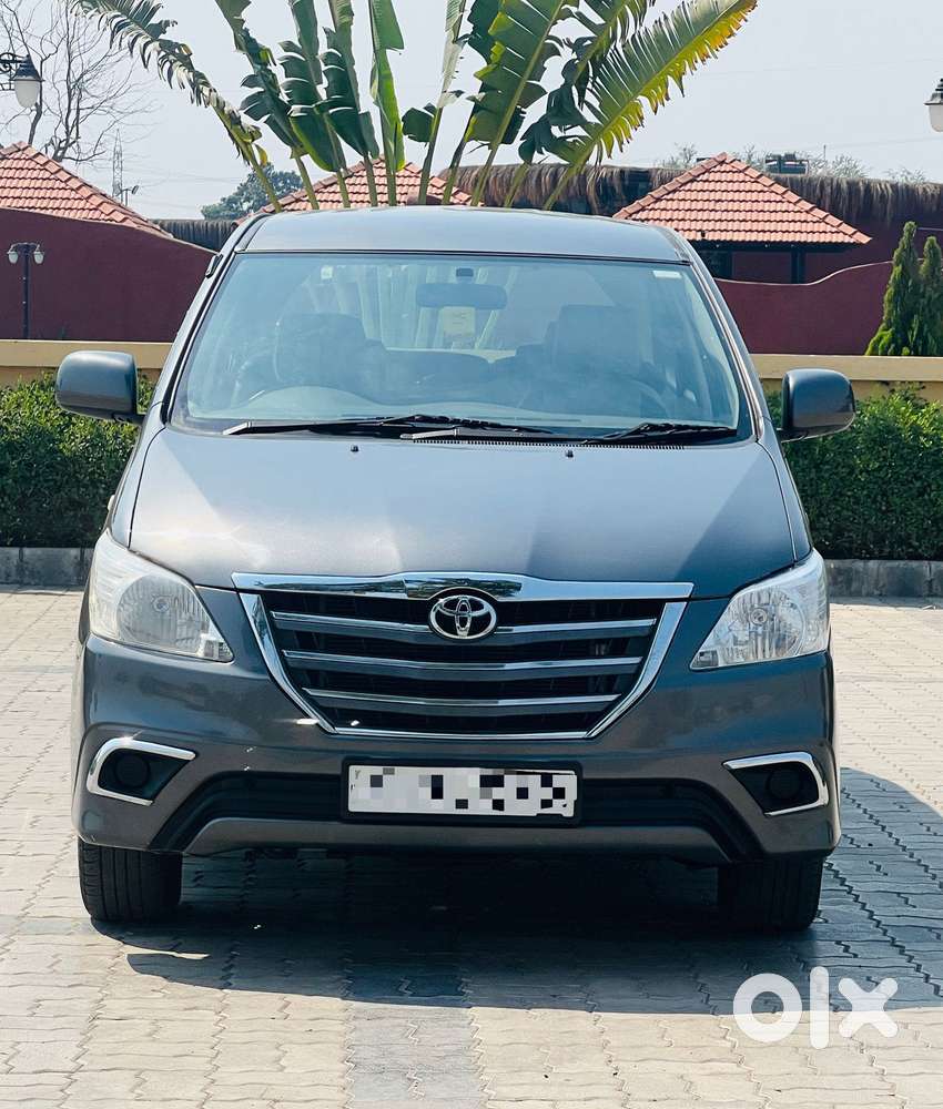 Toyota Innova 2.5 G (Diesel) 8 Seater, 2012, Diesel