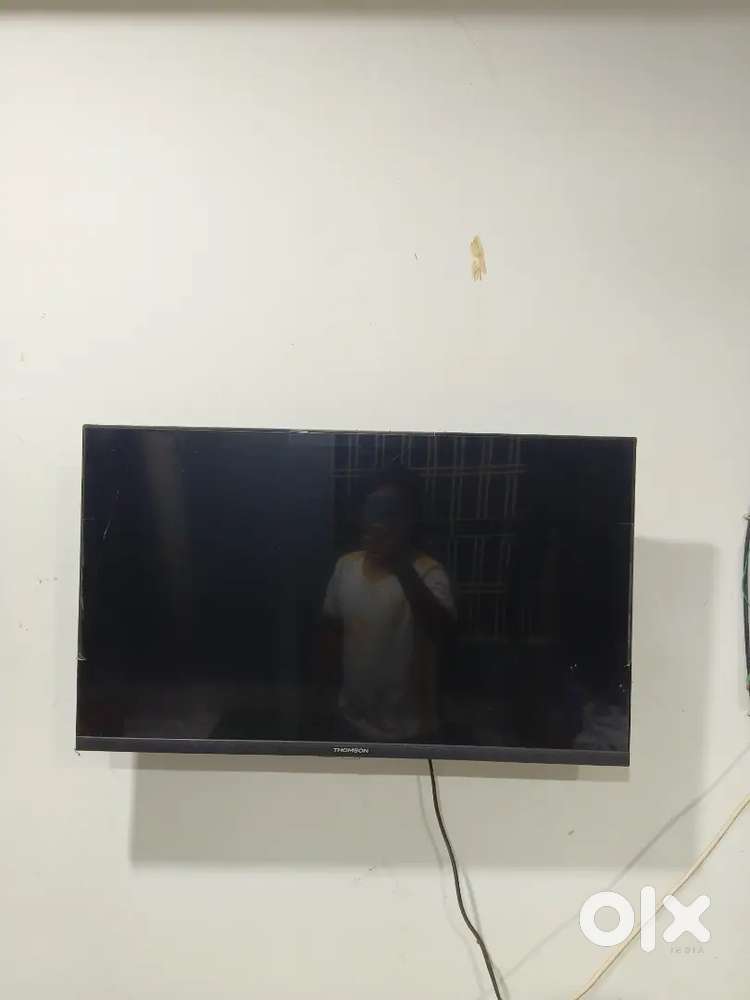 Thomson 32 inch tv