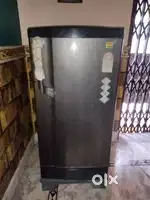 Godrej 180 liter refrigerator 10year old price fixed naihati 4500