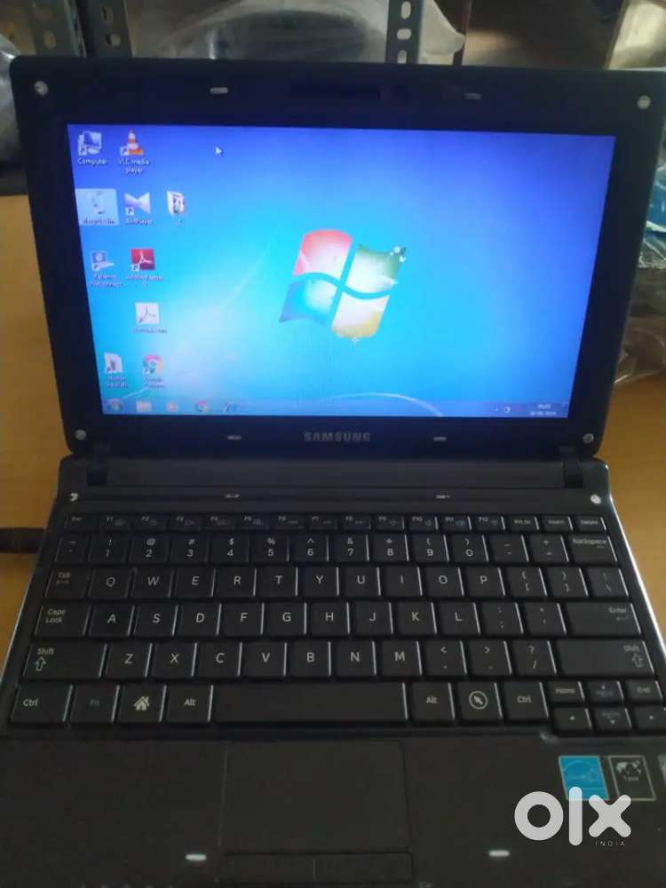 Samsung laptop & Creative 2.1 music system & dvd writer all For 15000
