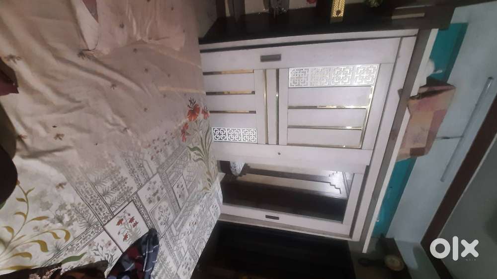 Sliding kabat bhoosa