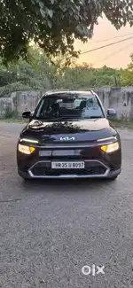 Kia Carens 1.5 Prestige Plus Diesel 7 STR IMT, 2023, Diesel
