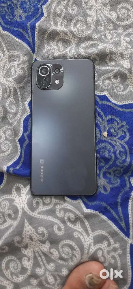 Xiomi 11 lite 5g.  Phone.  Urgent sell