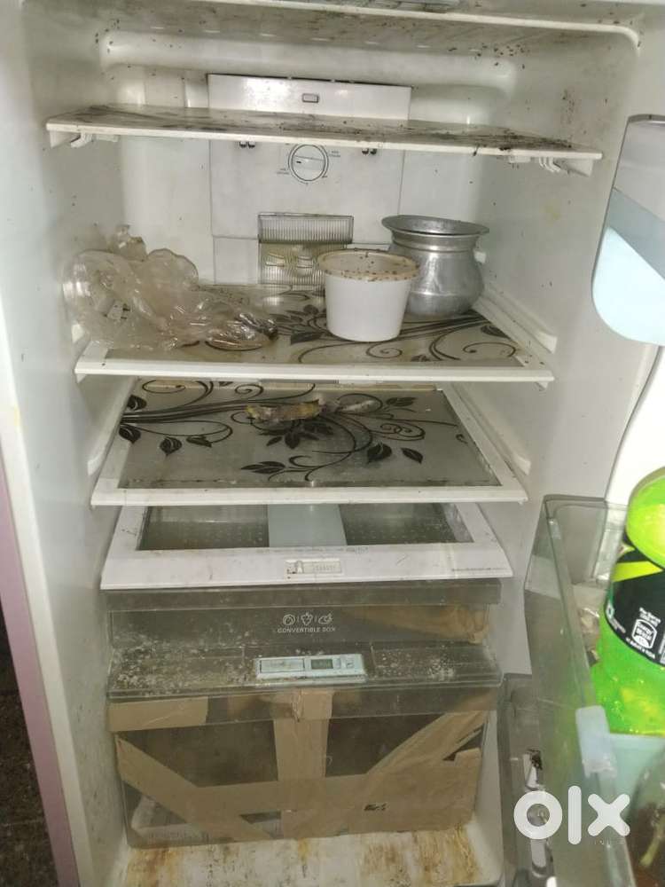 LG 360ltr Double door fridge