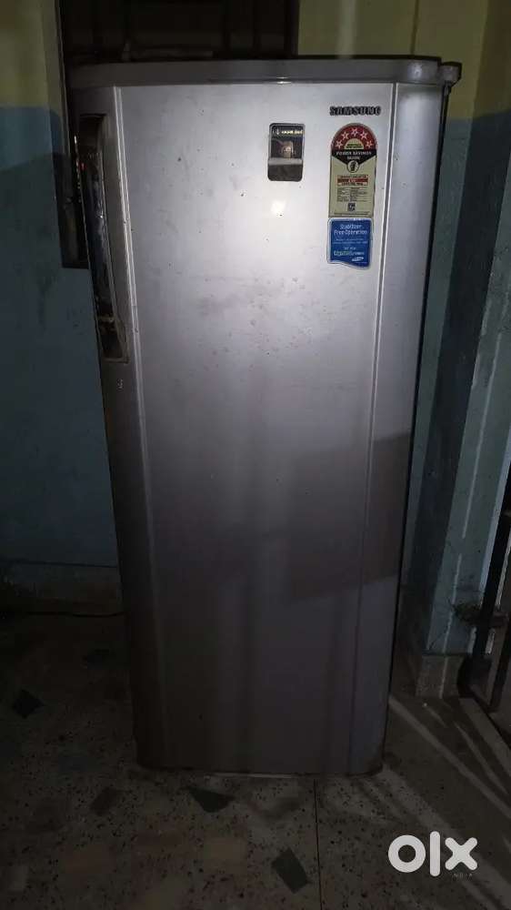 Samsung Refrigerator 230 litre for sell