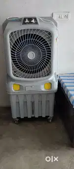 cooler new condition honey pad wala