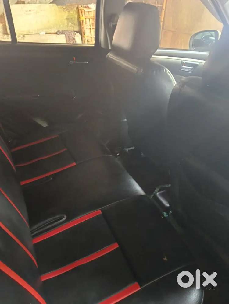 Maruti Suzuki Swift 2012 Petrol 92396 Km Driven