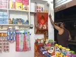 Kisi ko nayi dukaan ke liye rack chahiye to sampark karna 18mm ki plai