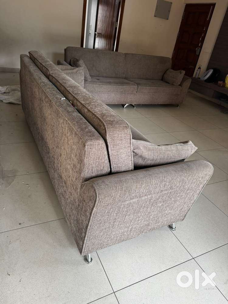 Sofa - 4-seater - 2 qty