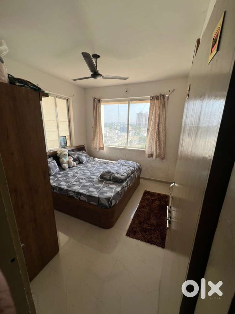 Garden big parking facility lift cctv security