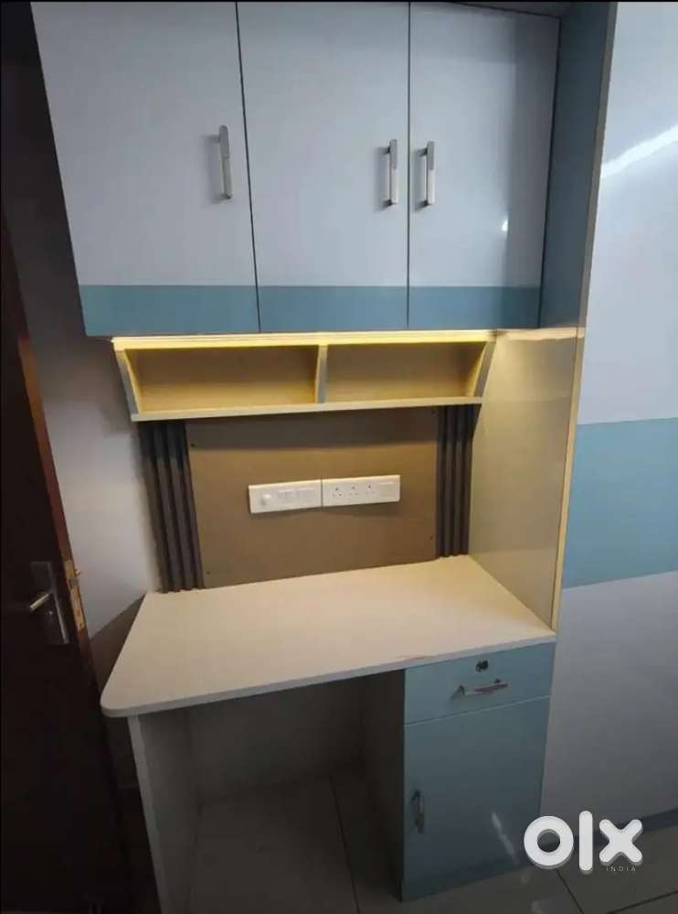 Nearby ATS golchkkr, ready to move resale flat prime location
