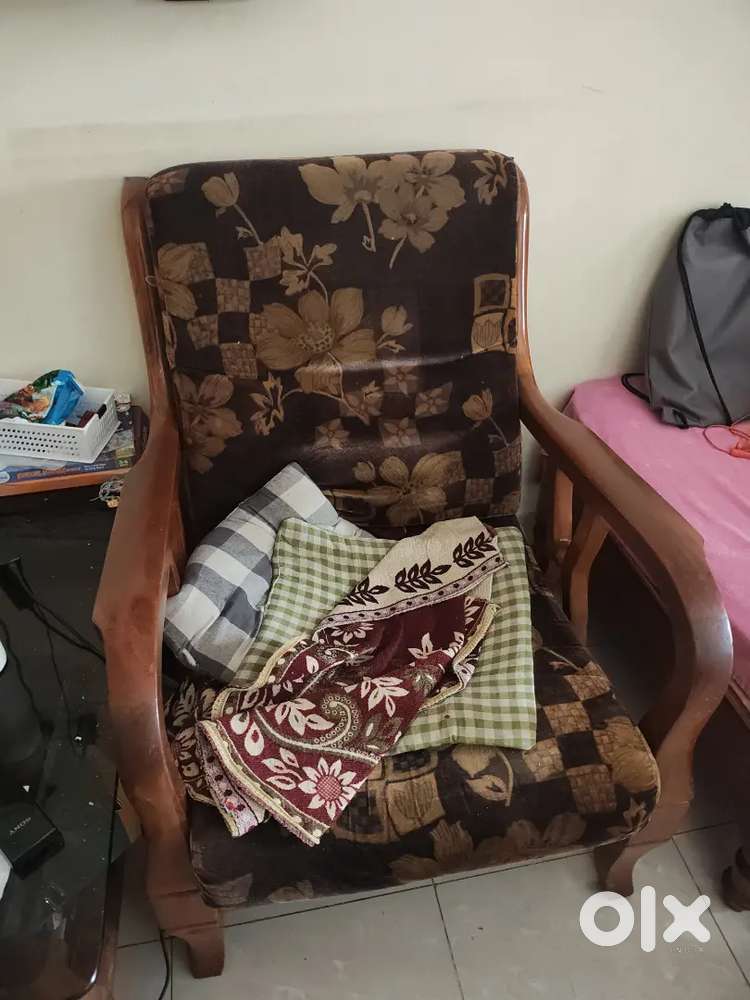 Sofa set 3+1+1