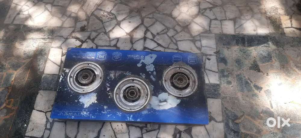 3 burner stove