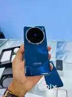 Vivo x200 with all accessories emi available