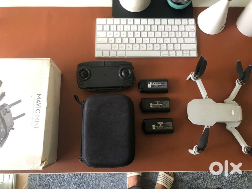 DJI Mavic Mini with 3 batteries and fast charger + carry case