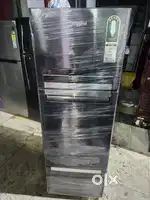 I'd57 triple door whirlpool fridge 310 ltr 5 star