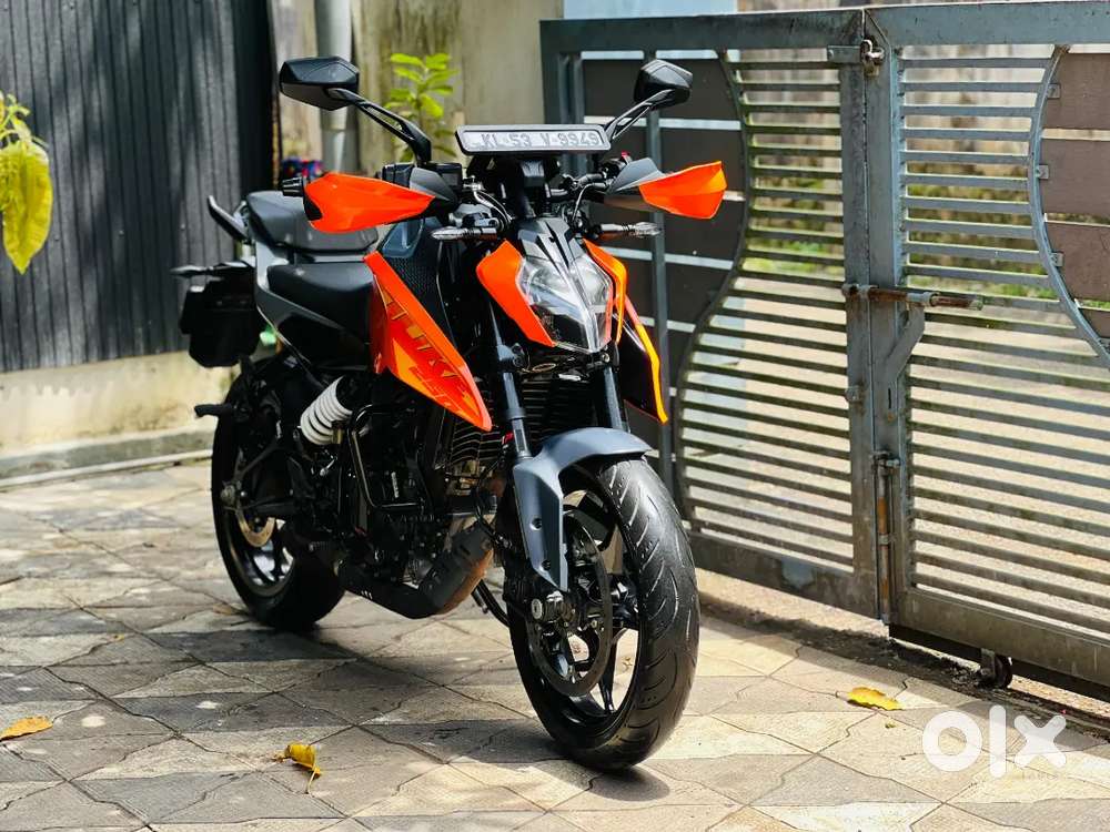 Duke 250 abs bs6,FINANCE AVAILABLE,R15 V3,Mt15,Dominar,Himalayan,Ns,rs