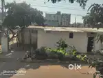 Urvashi highway road ki dagarlo rekula shed adeyuku ivabadunu