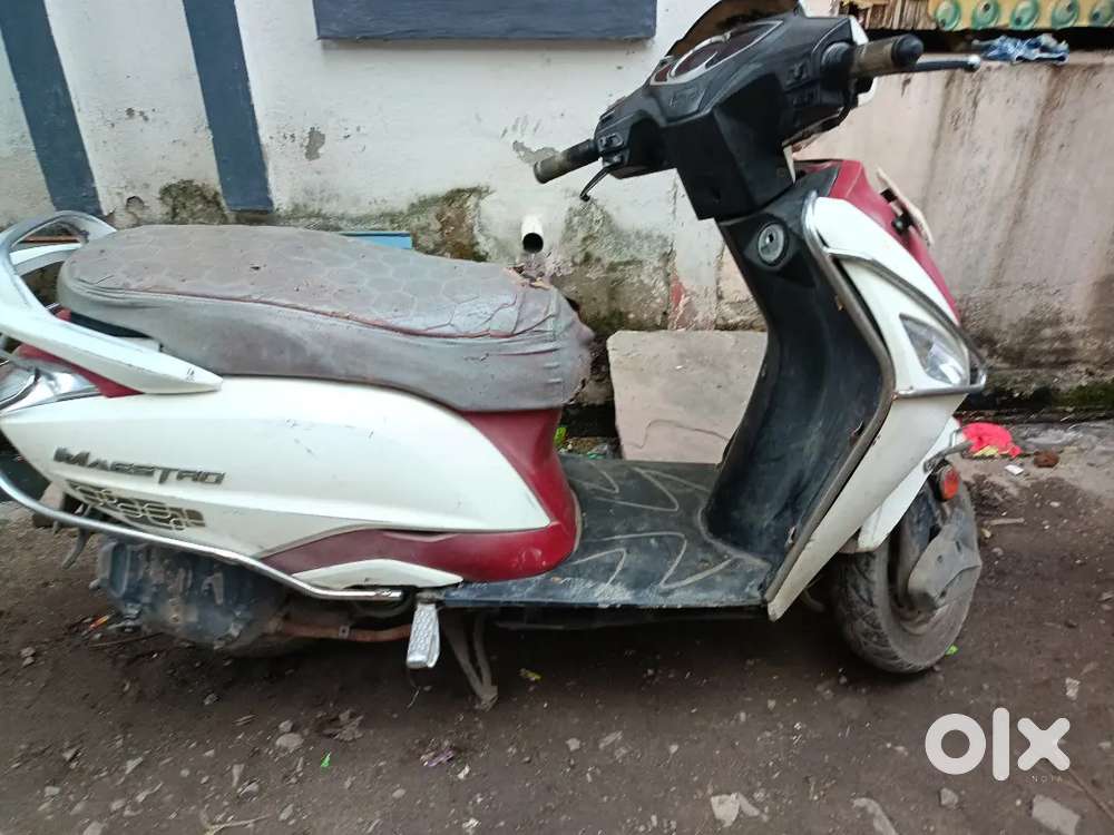 Mujhe yah Maestro scooty argent bechna hai