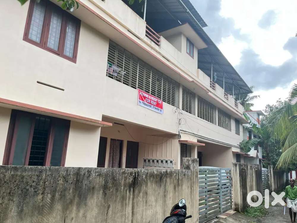 New 2 bedroom and 1 kichten & 1 bathroom