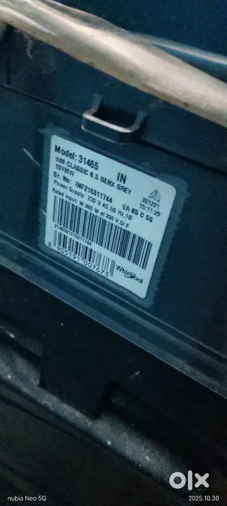 Wheel pool washing machine