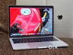 Apple Macbook Pro i5 8gb Ram 256gb Apple SSD 13inch Touchbar Touch ID