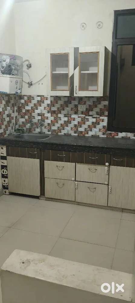 1,2,3 bhk flat apartment / independent house in indira nagar & Gomti