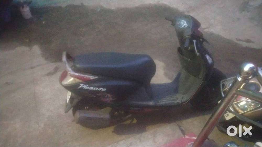 Running condition plesure scooter for sale
