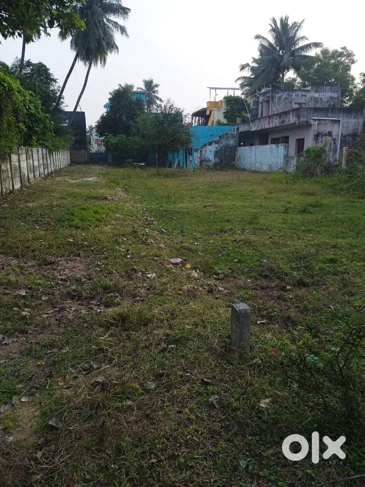 PLOT FOR SALE