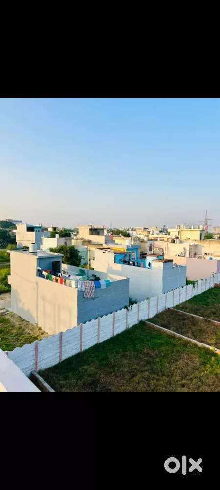 Shree Radha Kunj (avasiye kaloni )