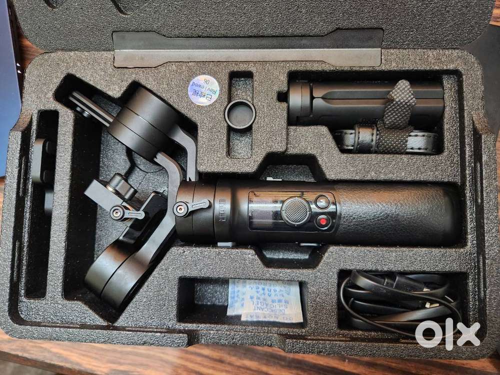 Zhiyun Crane M2 Gimbal for compact cameras