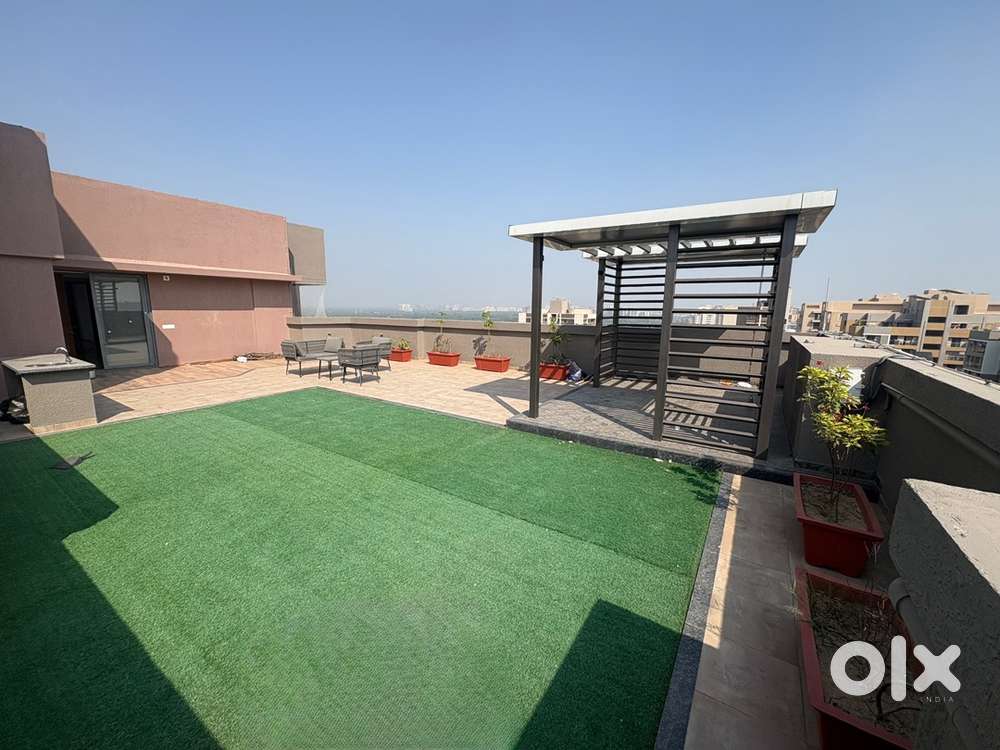 Penthouse 3 Bhk New Possession at Sargasan