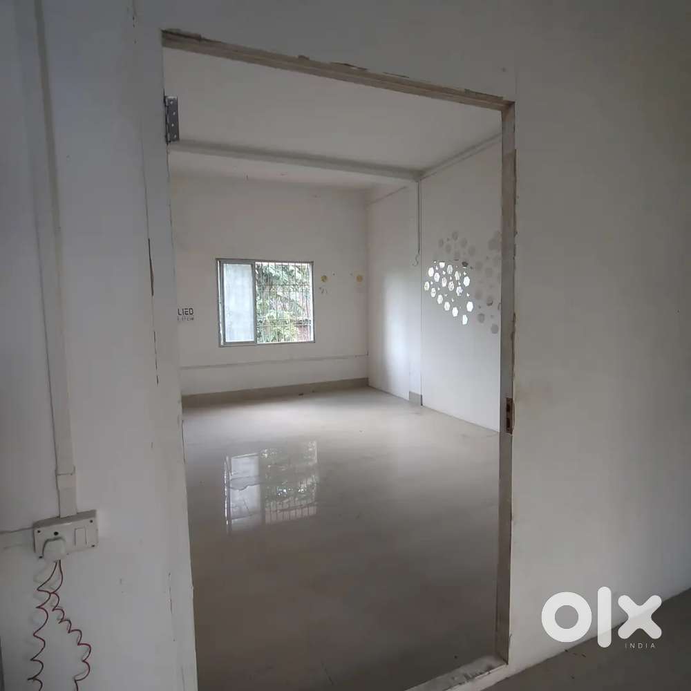 Rent for shop / office in prime location
