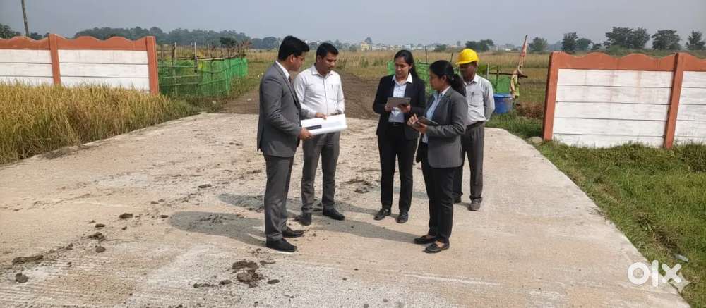 Residential plot Sale in gated society